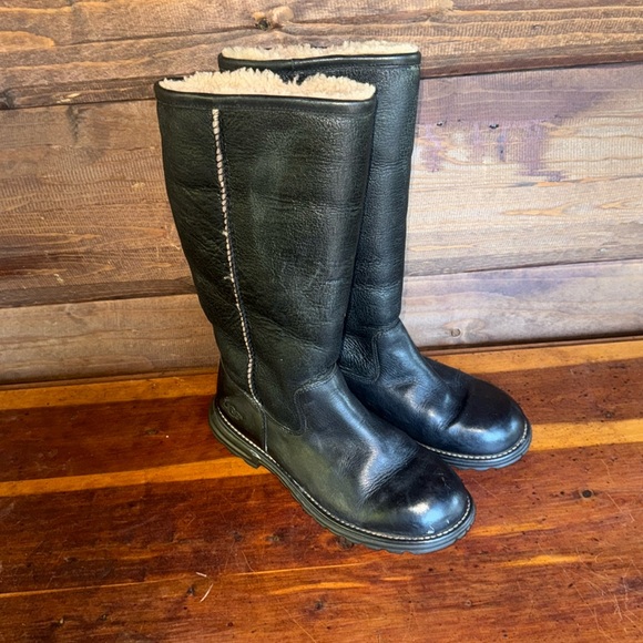 UGG Shoes - UGG Brooks Tall black leather sheepskin waterproof winter boots